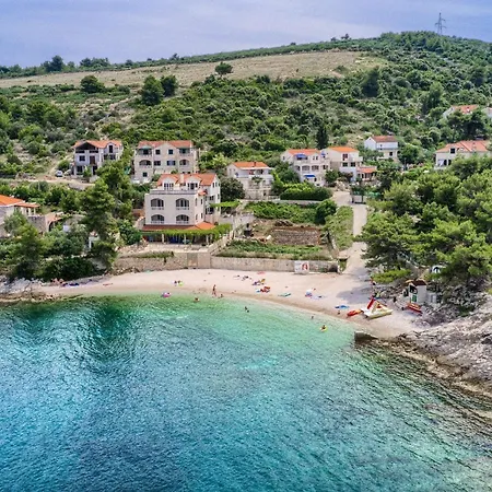 Ivo - Three Bedroom With Terrace And Sea View A1 Apartmán Postira